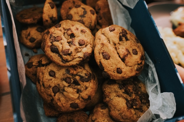 2022-may-5-blogmennonitecookies_01_-_photo_by_sj_on_unsplash